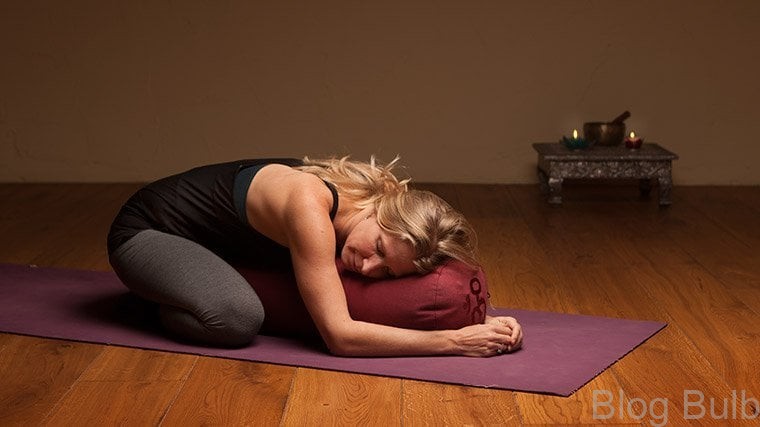 10 best yoga poses to help you sleep better 4 10 Best Yoga Poses To Help You Sleep Better