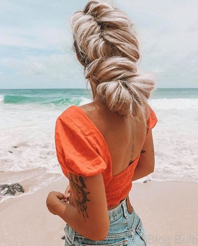 %name 20 Easy Beach Wedding Hairstyles Thatll Be The Talk Of The Night