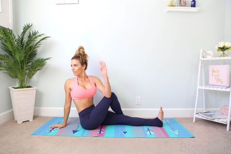 10 yoga poses to help get rid of cramps 4 10 Yoga Poses To Help Get Rid Of Cramps