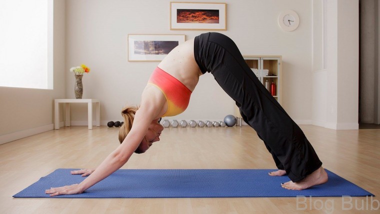 top 10 yoga poses for perfectly flowing blood 1 Top 10 Yoga Poses For Perfectly Flowing Blood