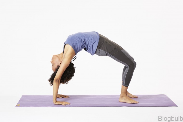 best yoga poses for flat stomachs
