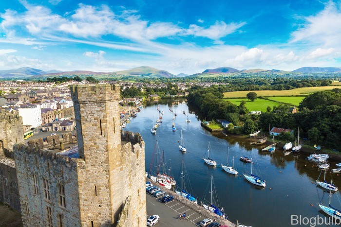 %name The 10 Best Travel Destinations In The UK